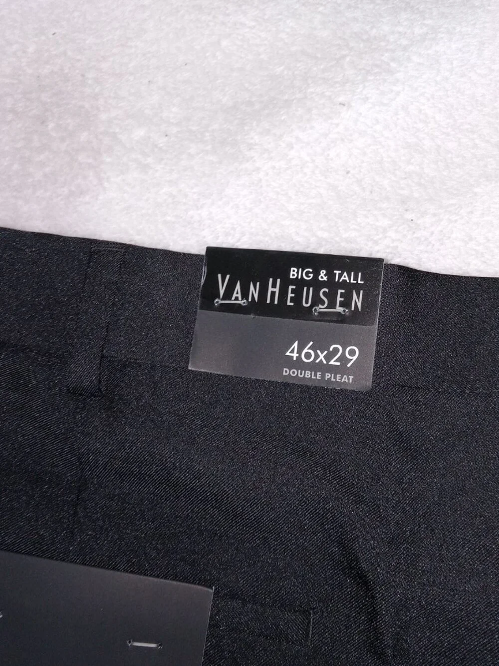 Van Heusen Dress Pants Mens 46x29 Black Premium Non Iron Extender Waist Pleated